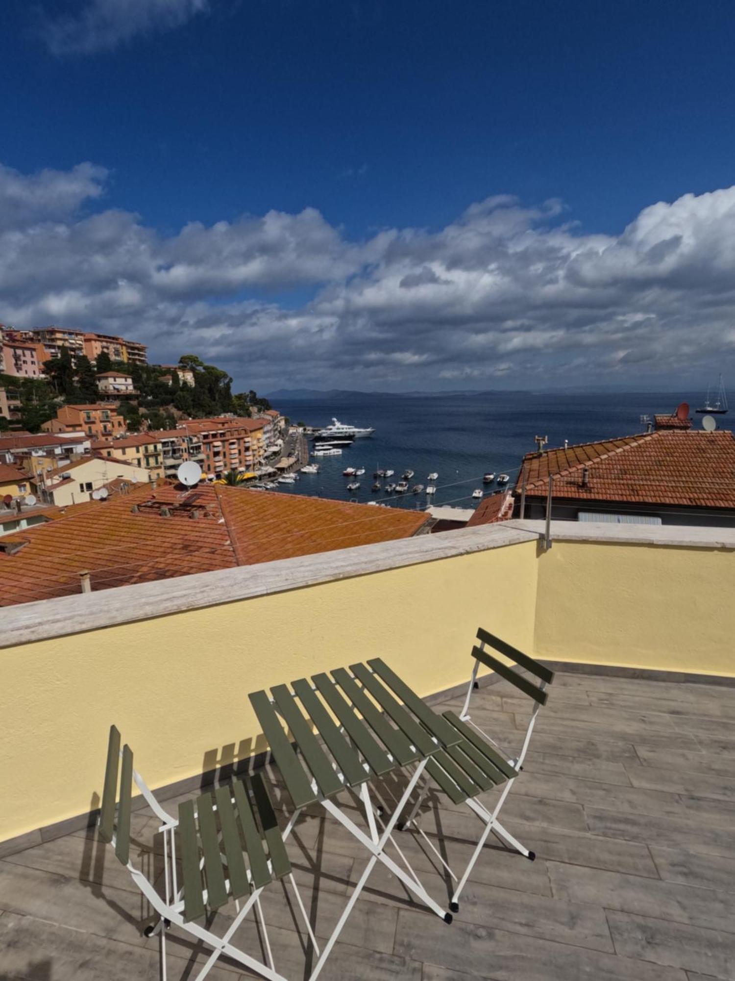 Hotel Week End Porto Santo Stefano  Exterior foto